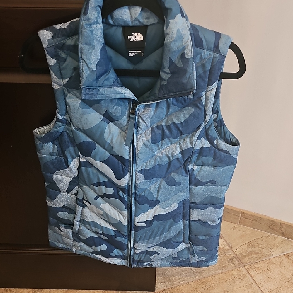 The North Face Women's Blue Camo Puffer Vest